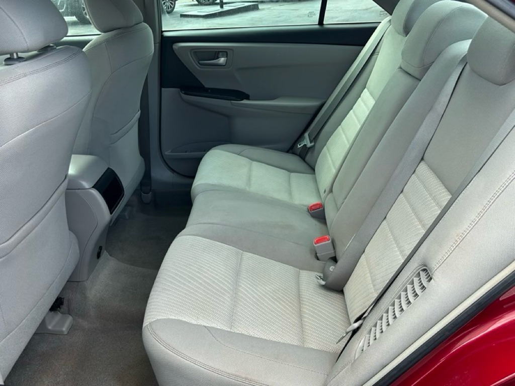 Photo 19 of this TOYOTA CAMRY