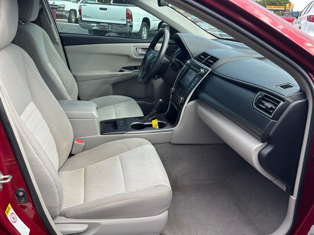 Photo 23 of this TOYOTA CAMRY
