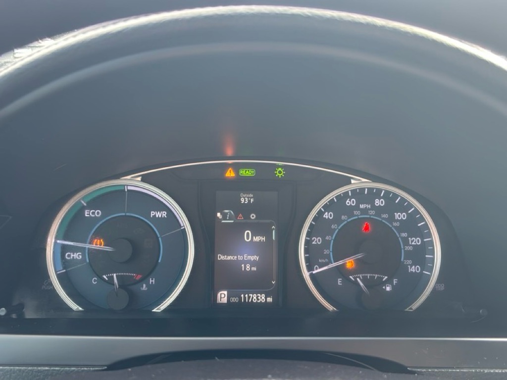 Photo 12 of this TOYOTA CAMRY
