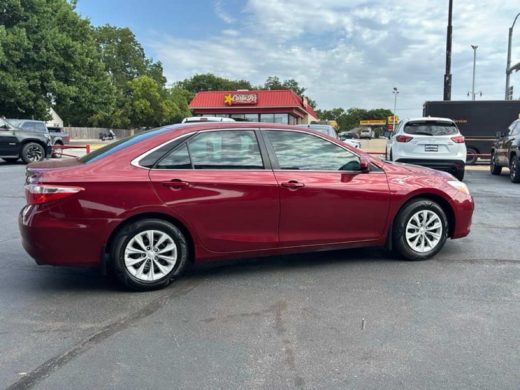 Photo 5 of this TOYOTA CAMRY