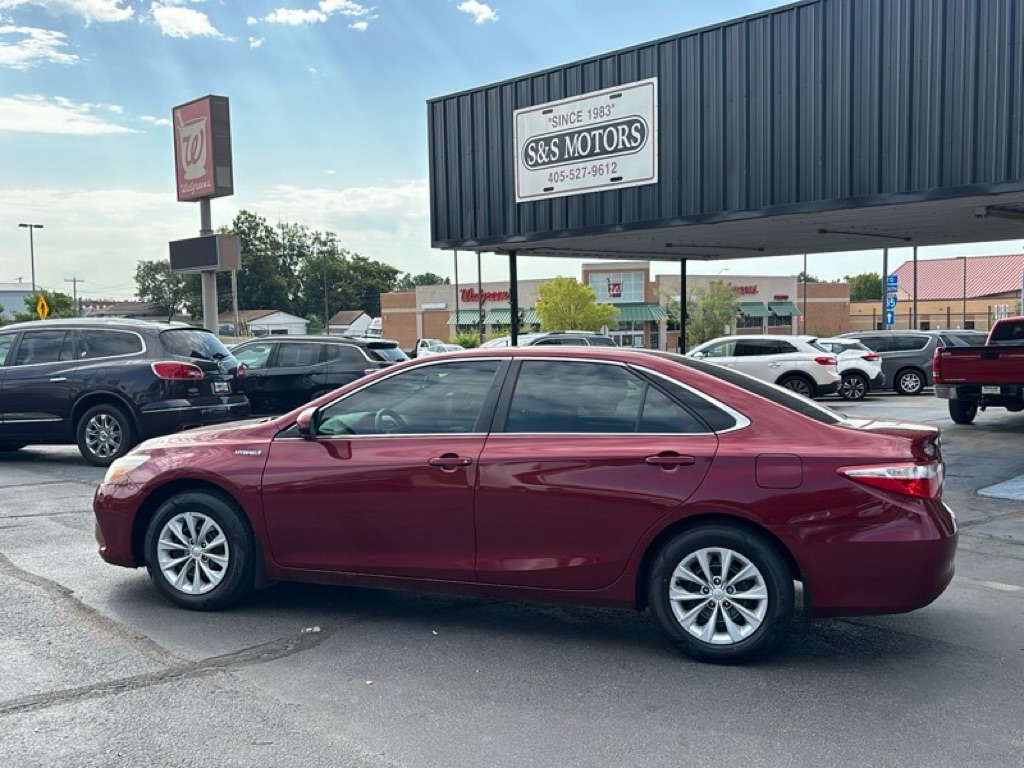 Photo 3 of this TOYOTA CAMRY