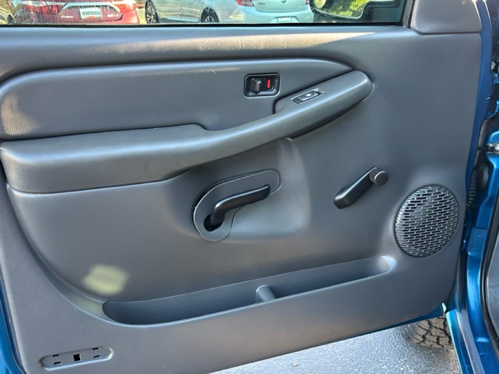Photo 13 of this CHEVROLET SILVERADO 1500