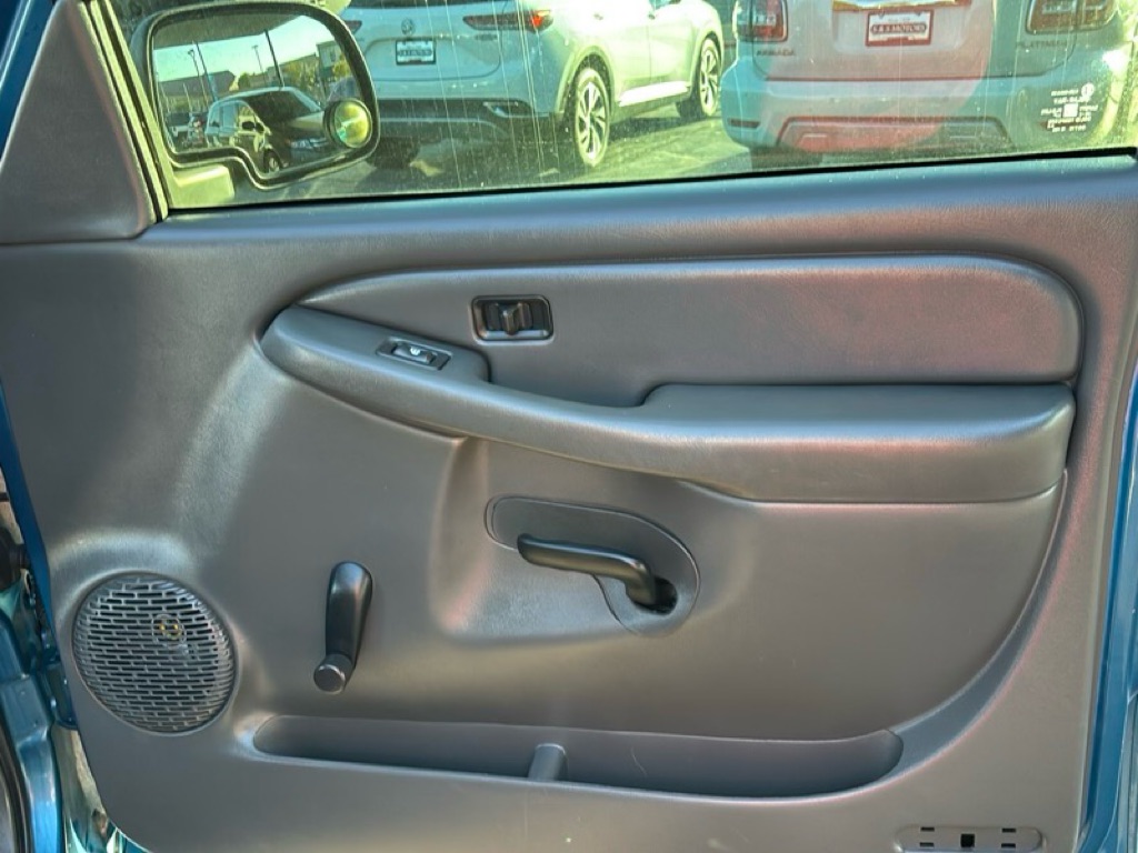 Photo 15 of this CHEVROLET SILVERADO 1500
