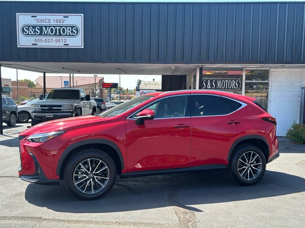 2022 LEXUS NX