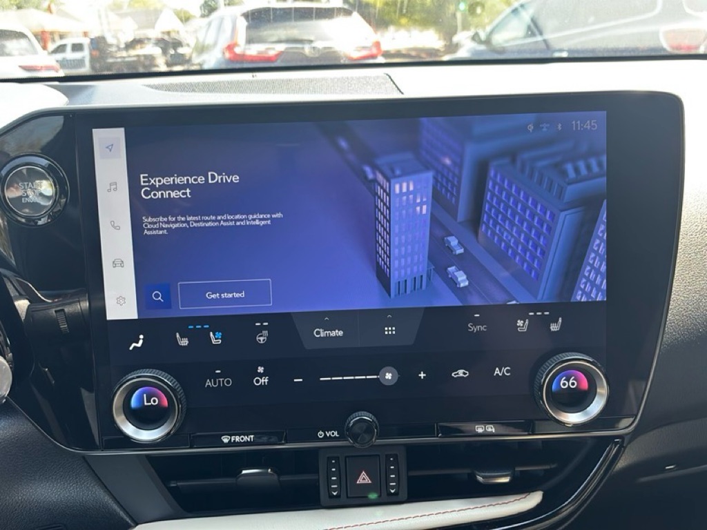 Photo 15 of this LEXUS NX