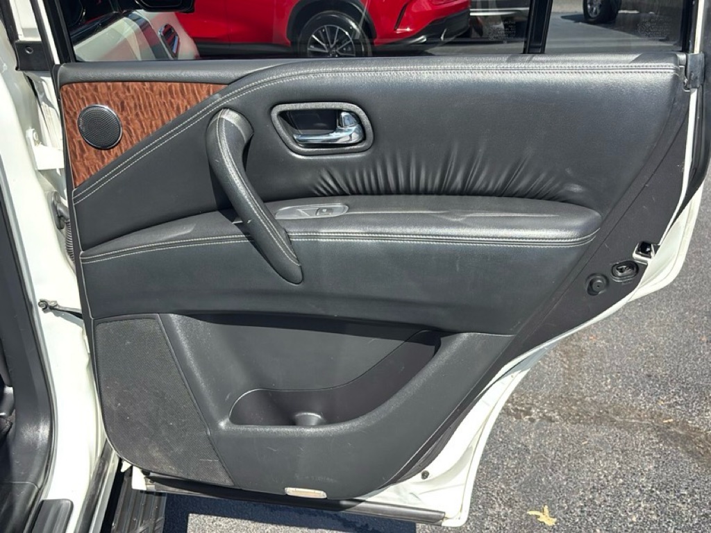 Photo 24 of this NISSAN ARMADA