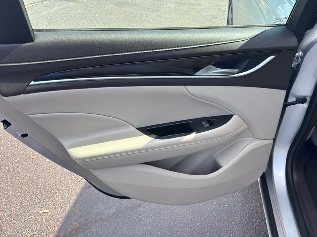 Photo 20 of this BUICK LACROSSE
