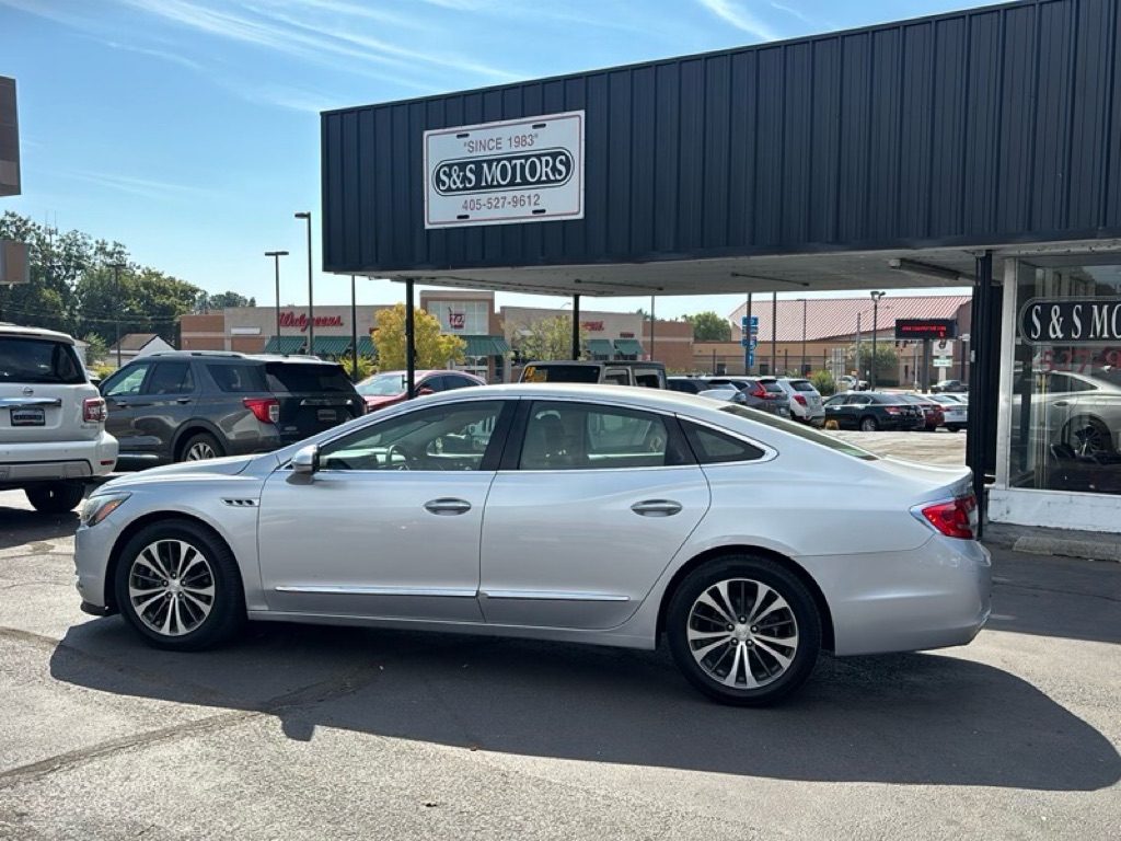 Photo 3 of this BUICK LACROSSE