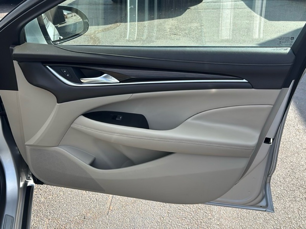 Photo 24 of this BUICK LACROSSE