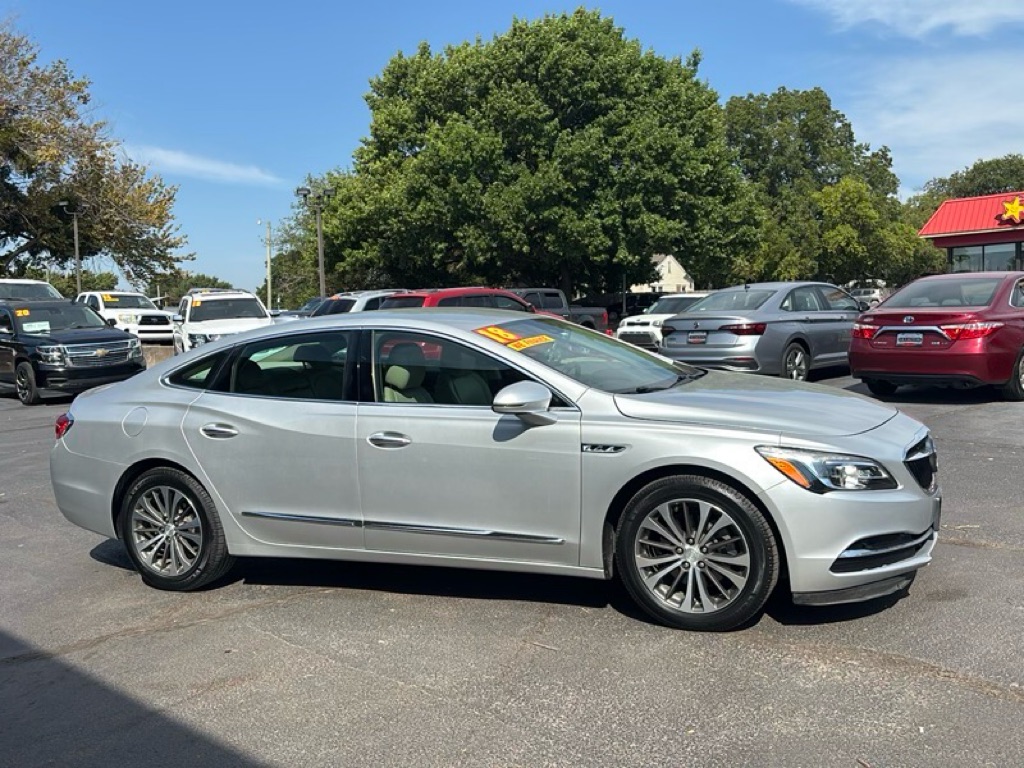 Photo 7 of this BUICK LACROSSE