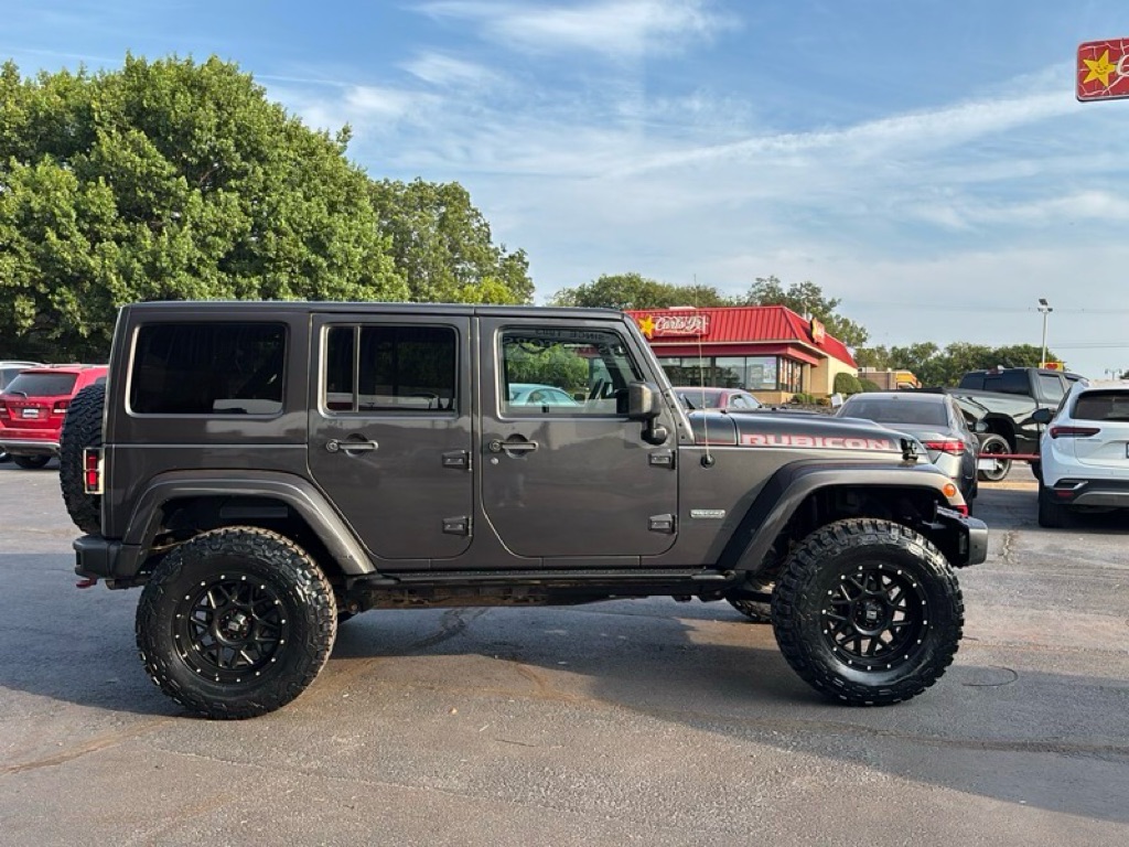 Photo 6 of this JEEP WRANGLER UNLIMI