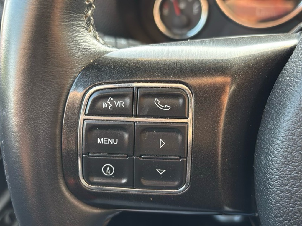Photo 12 of this JEEP WRANGLER UNLIMI