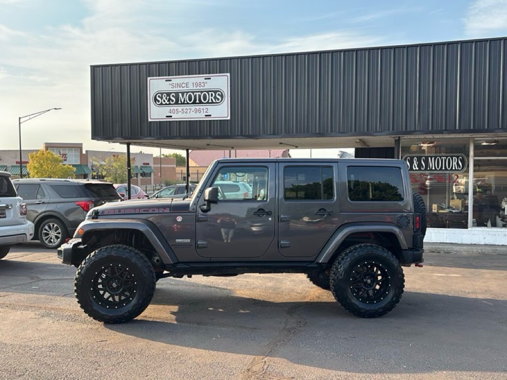 Photo 2 of this JEEP WRANGLER UNLIMI