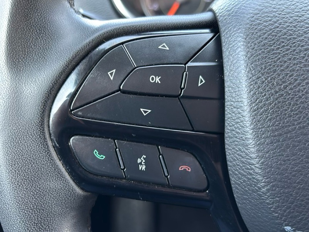 Photo 13 of this JEEP CHEROKEE