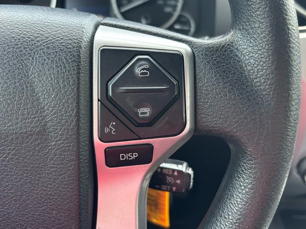 Photo 14 of this TOYOTA TUNDRA