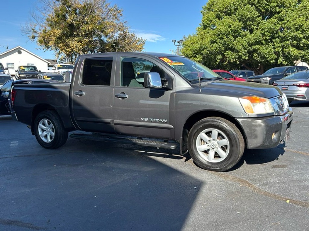 Photo 7 of this NISSAN TITAN