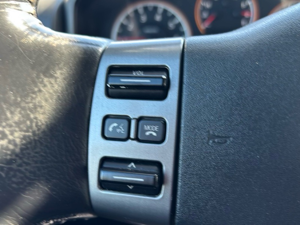 Photo 13 of this NISSAN TITAN