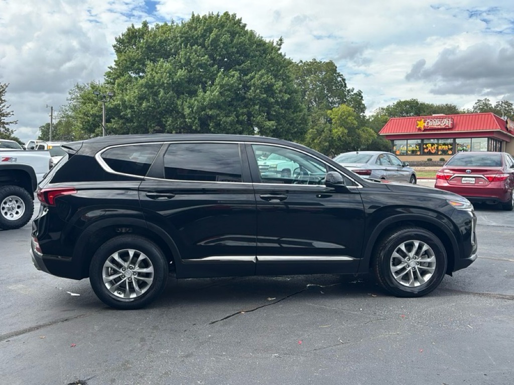 Photo 6 of this HYUNDAI SANTA FE