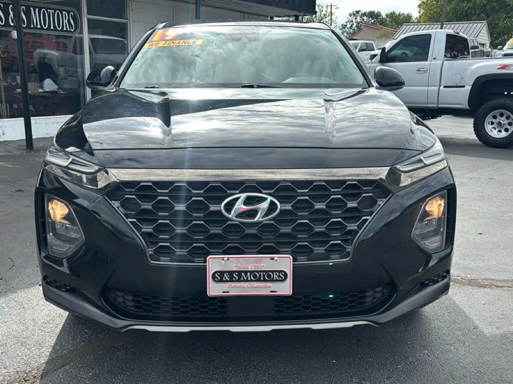 Photo 8 of this HYUNDAI SANTA FE