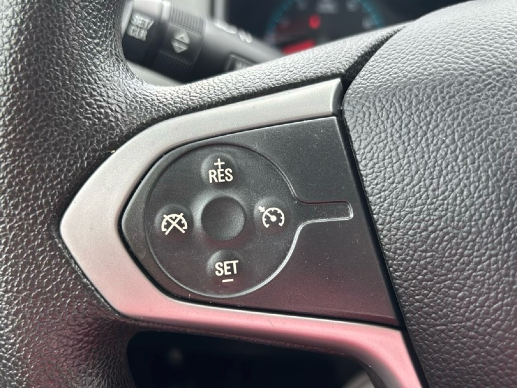Photo 12 of this CHEVROLET COLORADO