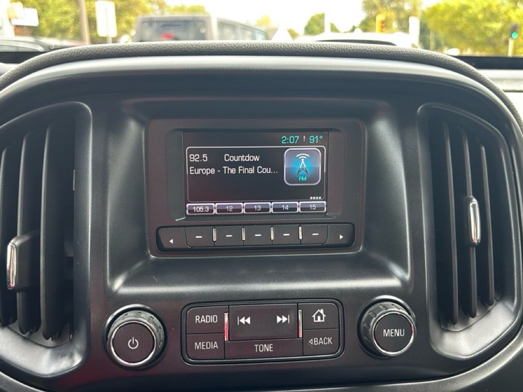 Photo 13 of this CHEVROLET COLORADO