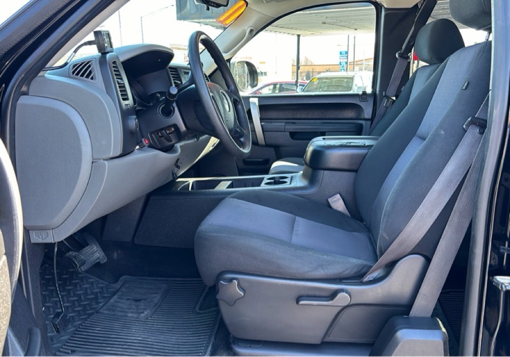 Photo 9 of this CHEVROLET SILVERADO 1500