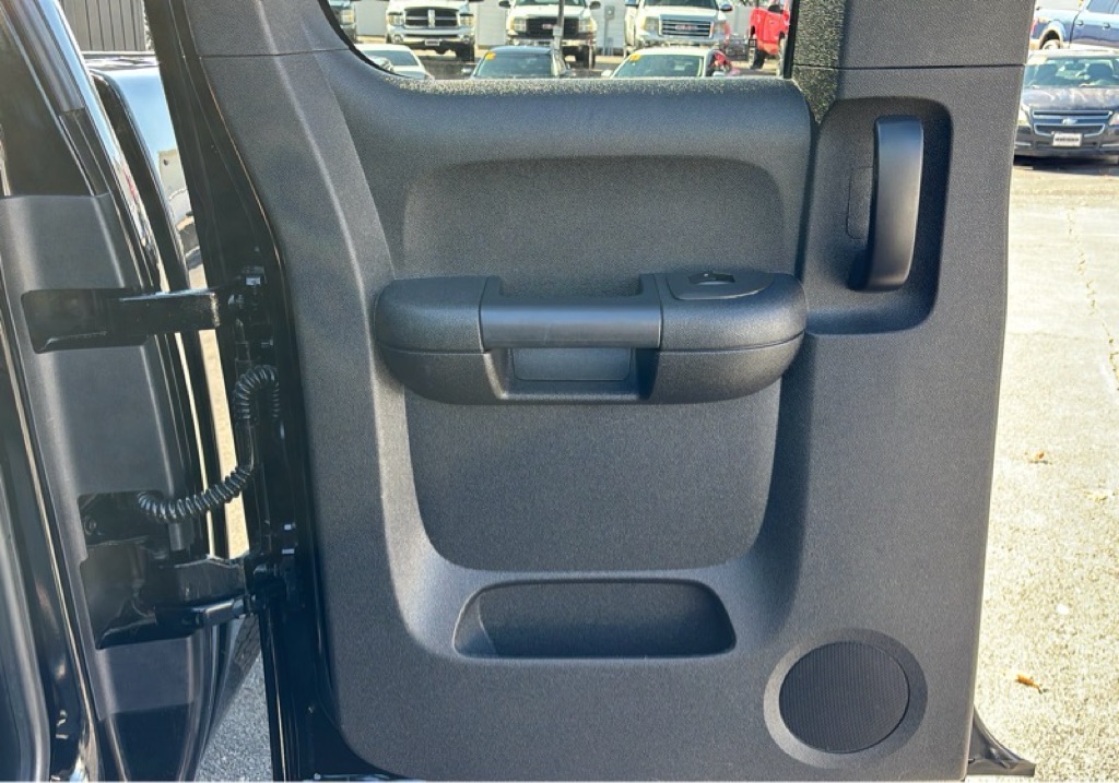 Photo 16 of this CHEVROLET SILVERADO 1500