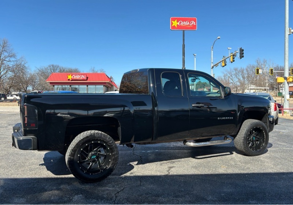 Photo 5 of this CHEVROLET SILVERADO 1500