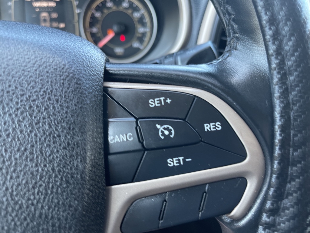 Photo 14 of this JEEP CHEROKEE