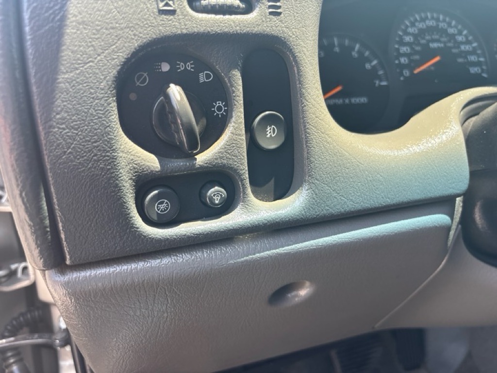 Photo 10 of this CHEVROLET TRAILBLAZER