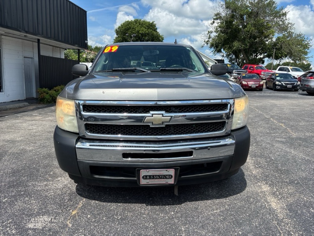 Photo 8 of this CHEVROLET SILVERADO 1500