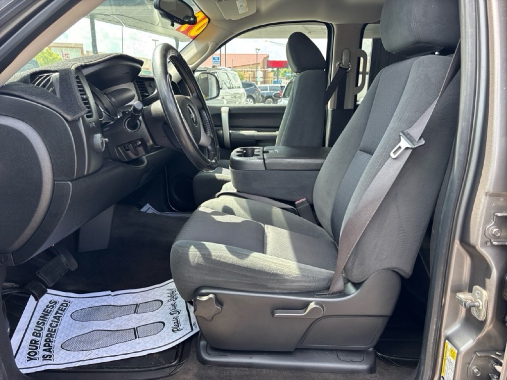 Photo 9 of this CHEVROLET SILVERADO 1500