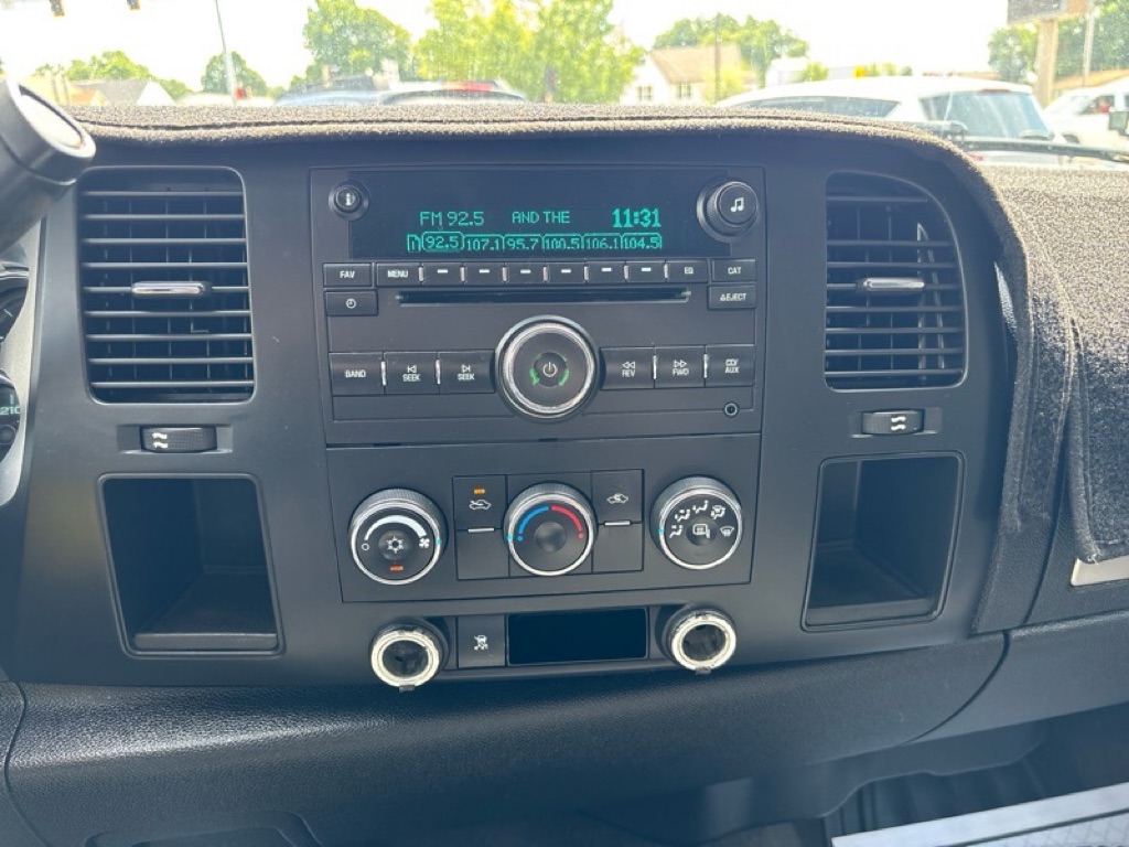 Photo 13 of this CHEVROLET SILVERADO 1500