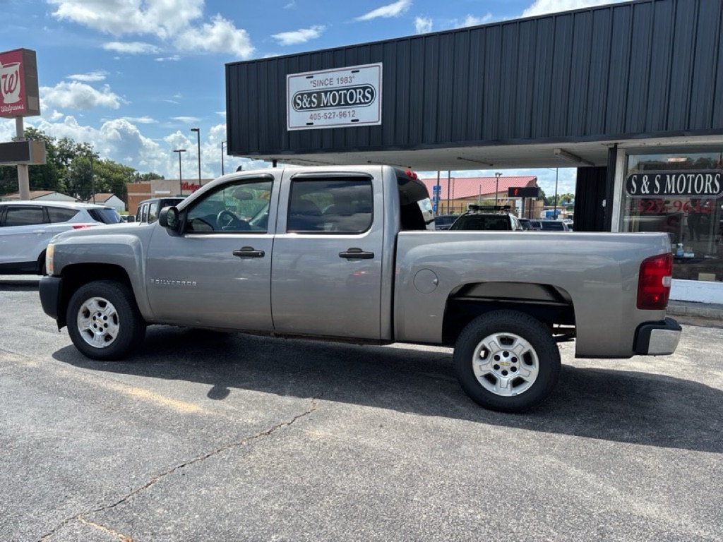 Photo 3 of this CHEVROLET SILVERADO 1500