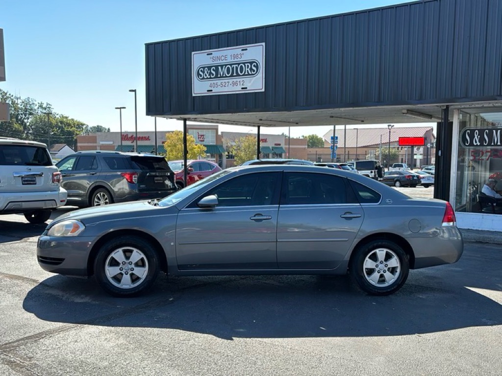 Photo 2 of this CHEVROLET IMPALA