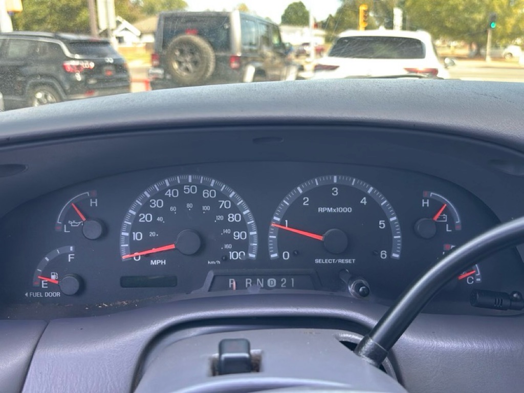 Photo 11 of this FORD F150