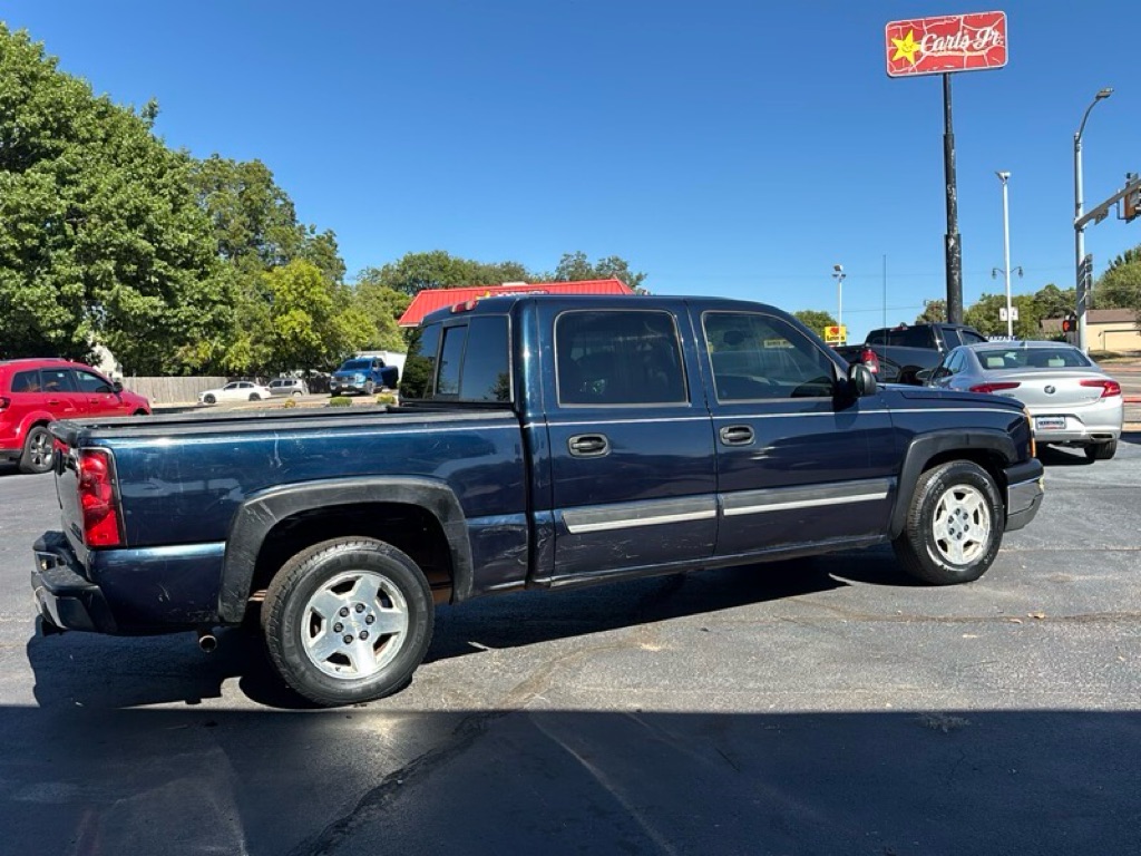 Photo 5 of this CHEVROLET SILVERADO 1500