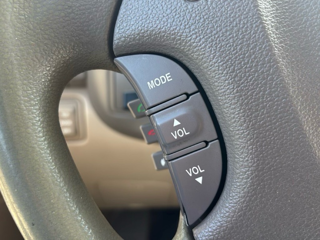 Photo 12 of this KIA SEDONA