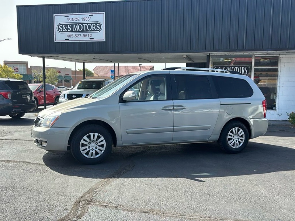2014 KIA SEDONA
