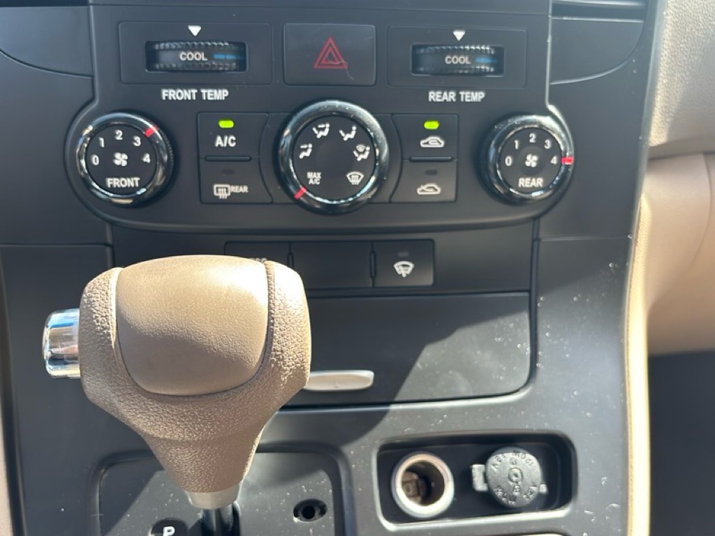 Photo 15 of this KIA SEDONA