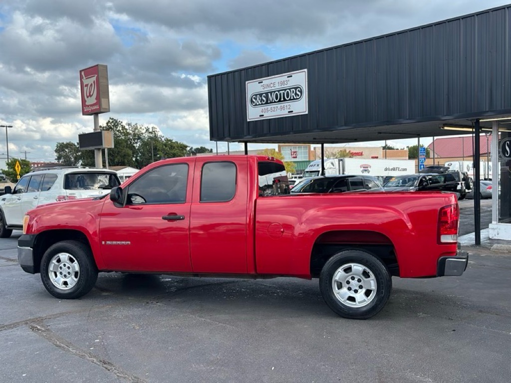 Photo 63 of this GMC SIERRA