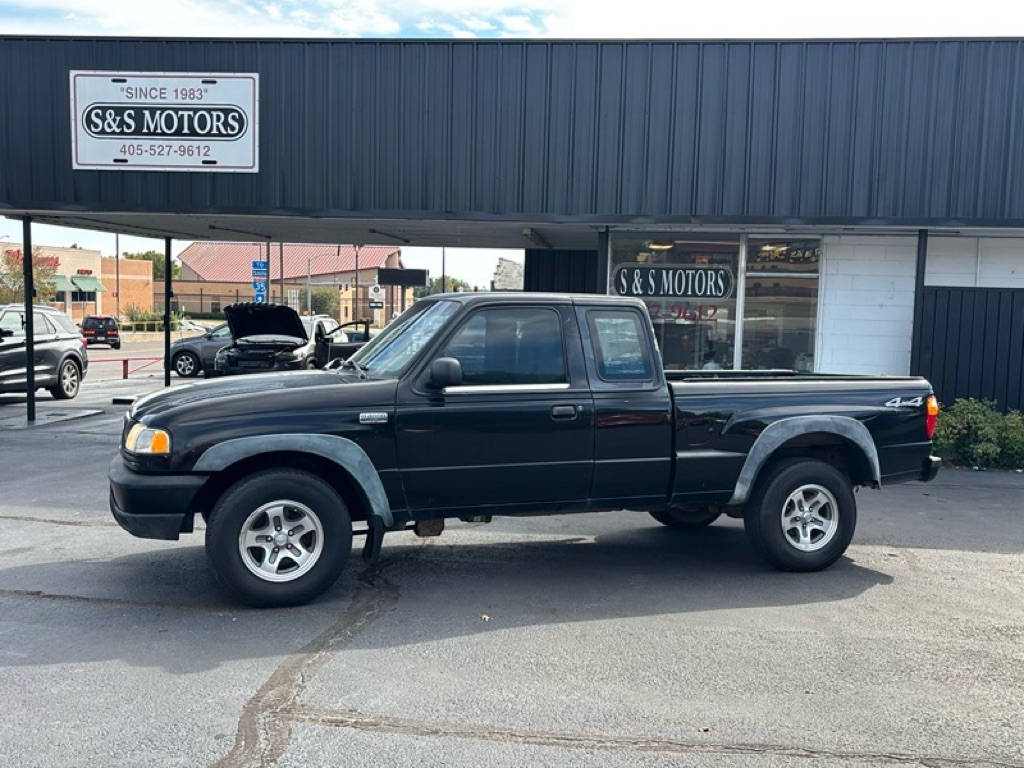 2003 MAZDA B4000