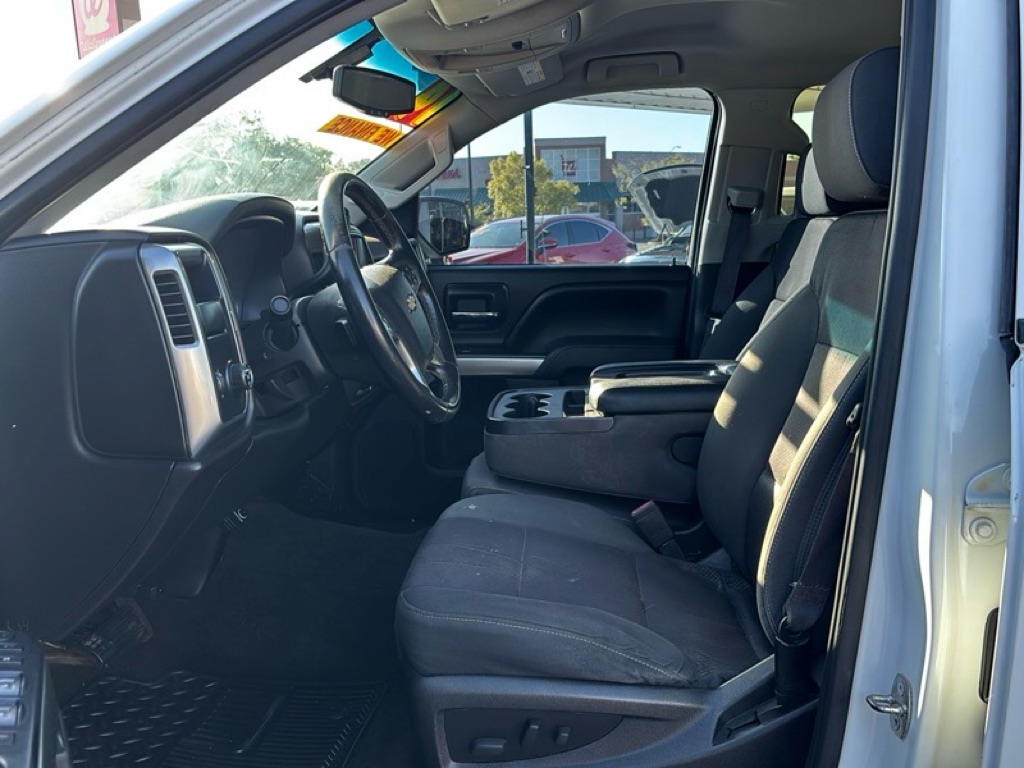 Photo 9 of this CHEVROLET SILVERADO 1500