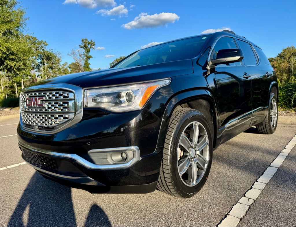 2017 GMC Acadia Denali