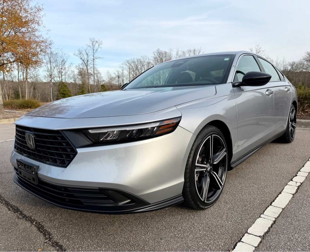 2023 Honda Accord Hybrid Sport's photo