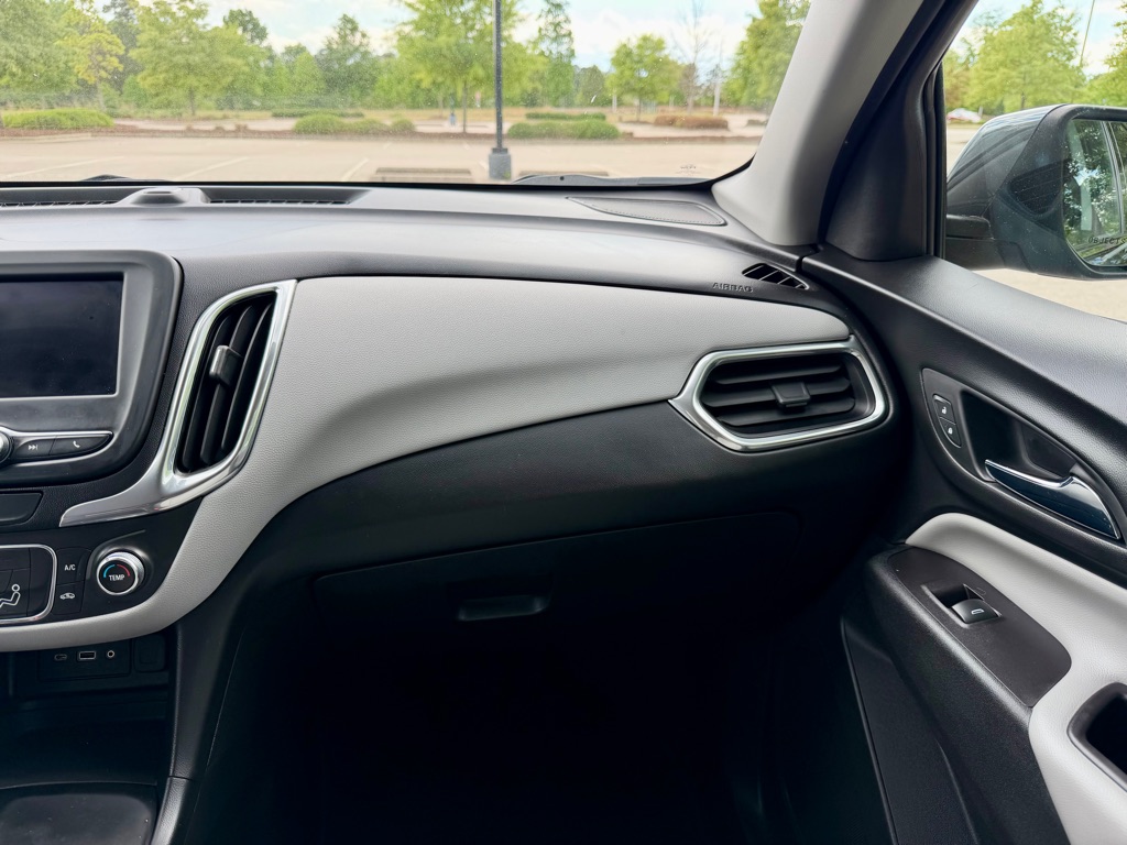 2020 Chevrolet Equinox LT - Photo 21