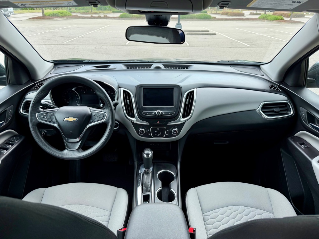 2020 Chevrolet Equinox LT - Photo 18