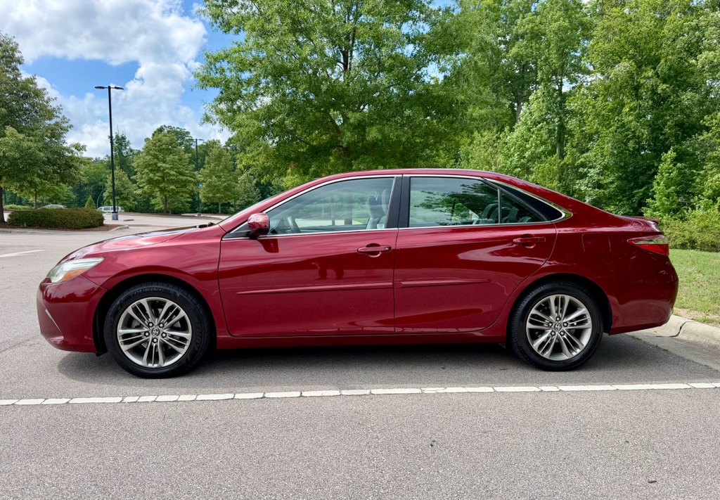 2016 Toyota Camry Special Edition - Photo 8