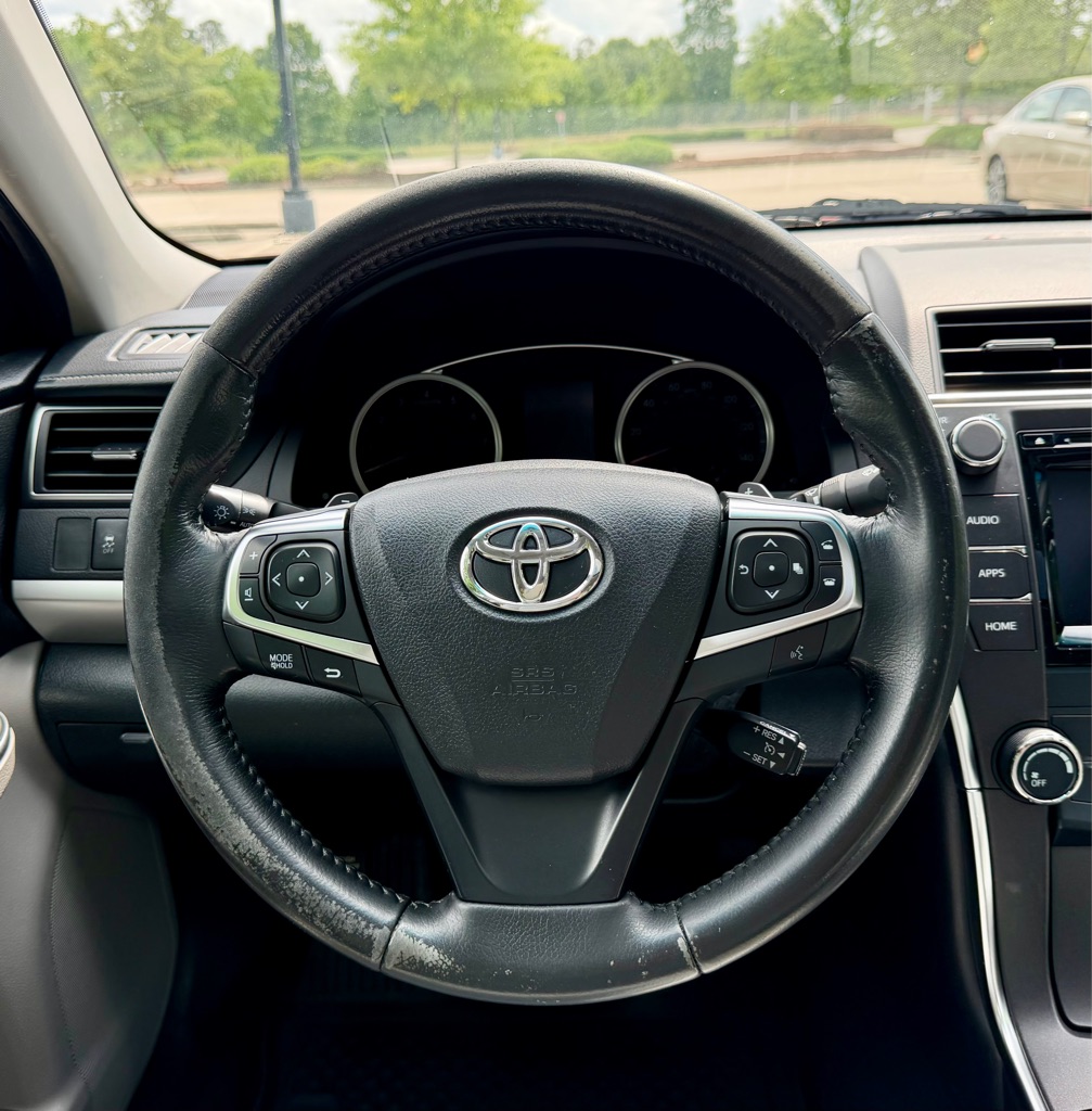 2016 Toyota Camry Special Edition - Photo 18