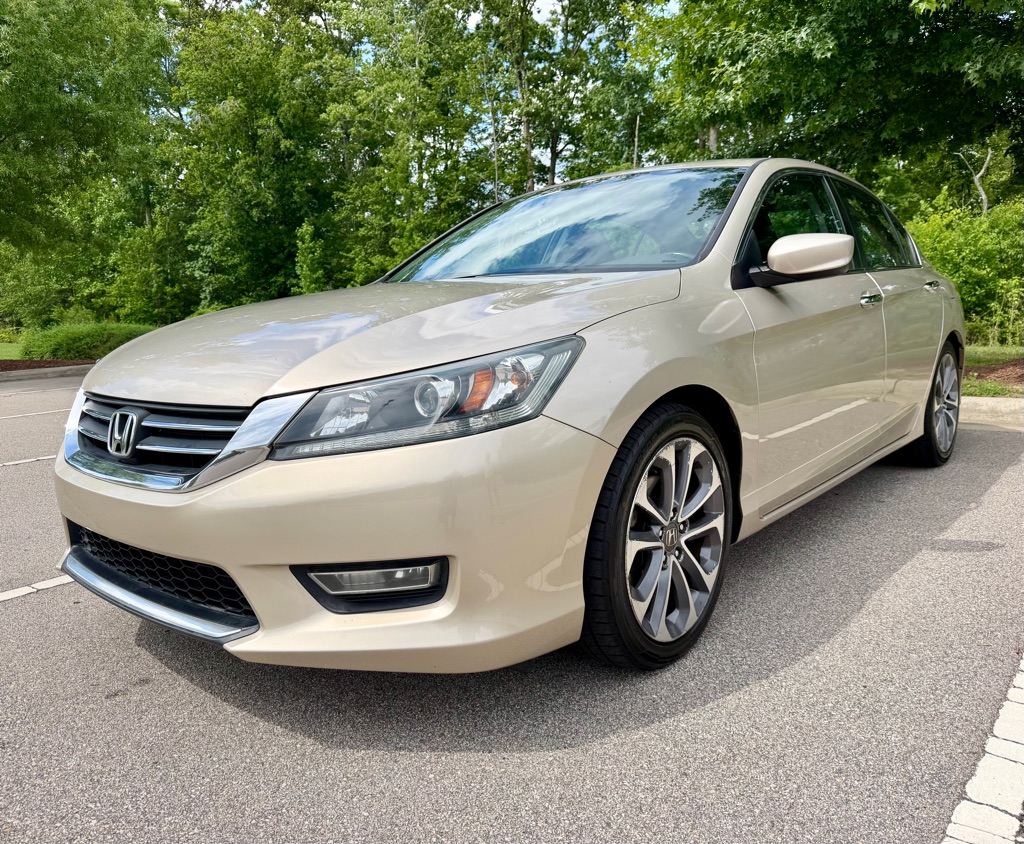 2013 Honda Accord Sport Auto's photo